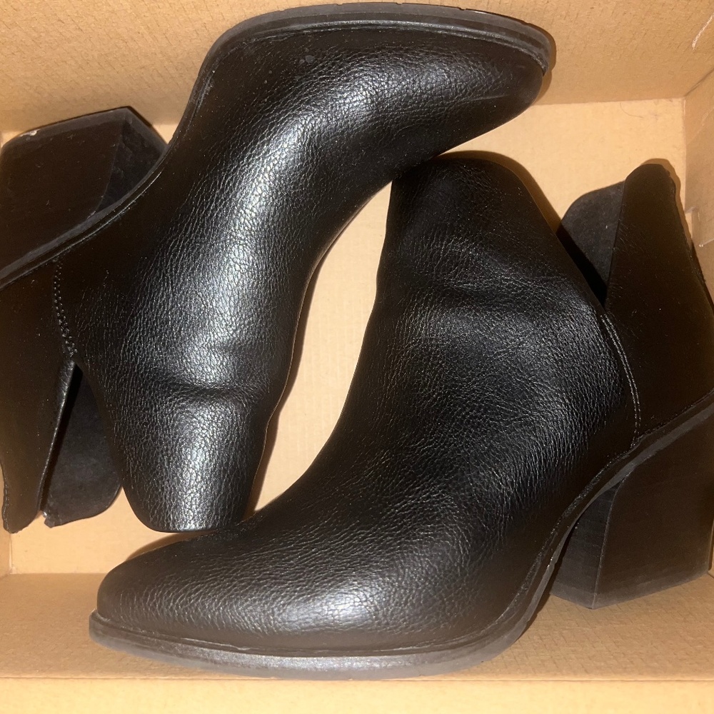 Black Booties